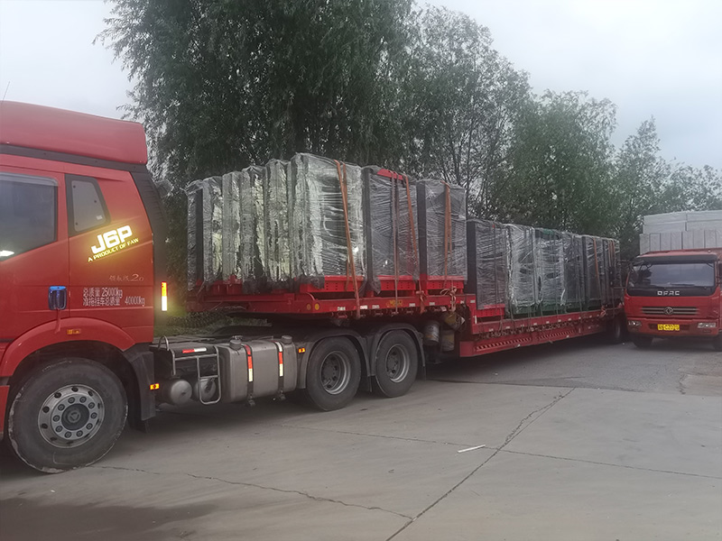 吉林通化路名牌燈箱100臺，第八車發(fā)貨！